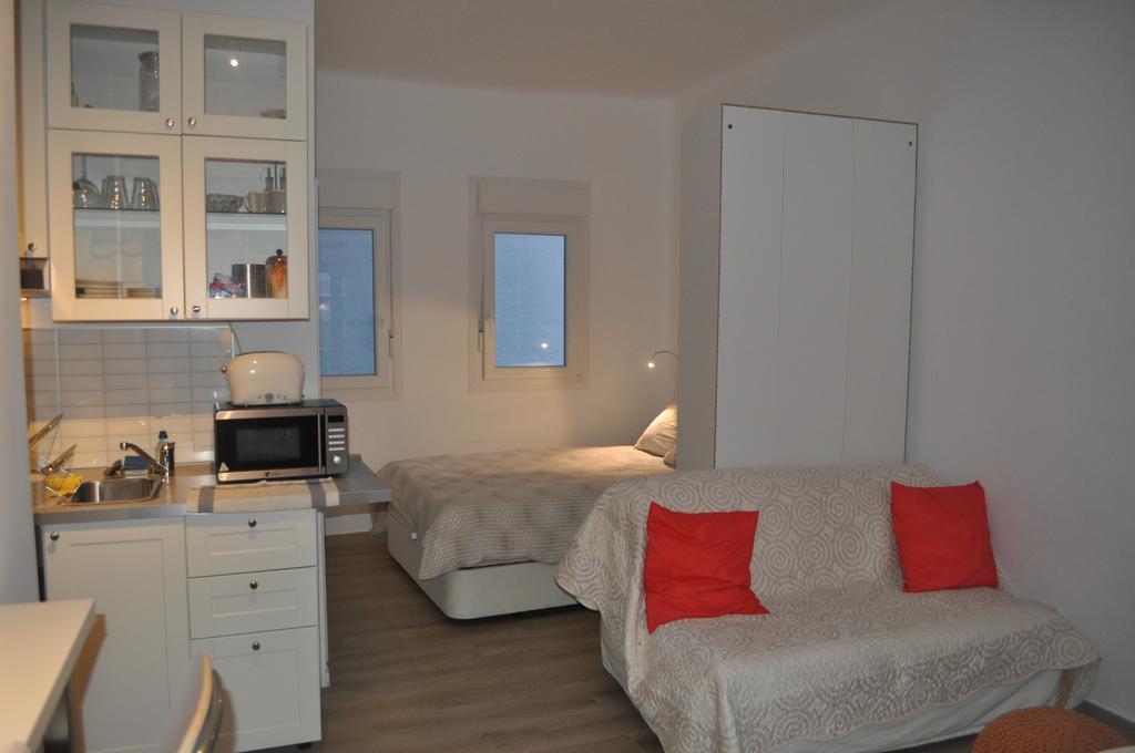 Apartament Ronda De Segovia Madryt Zewnętrze zdjęcie
