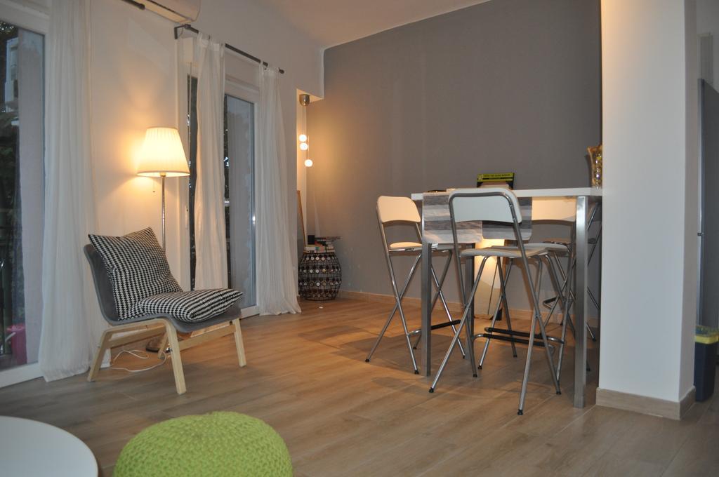 Apartament Ronda De Segovia Madryt Zewnętrze zdjęcie